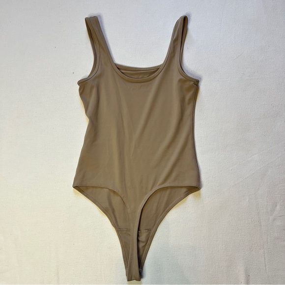 Abercrombie & Fitch Tan Tank Bodysuit Soft A&F Collection Size Small - Picture 3 of 11